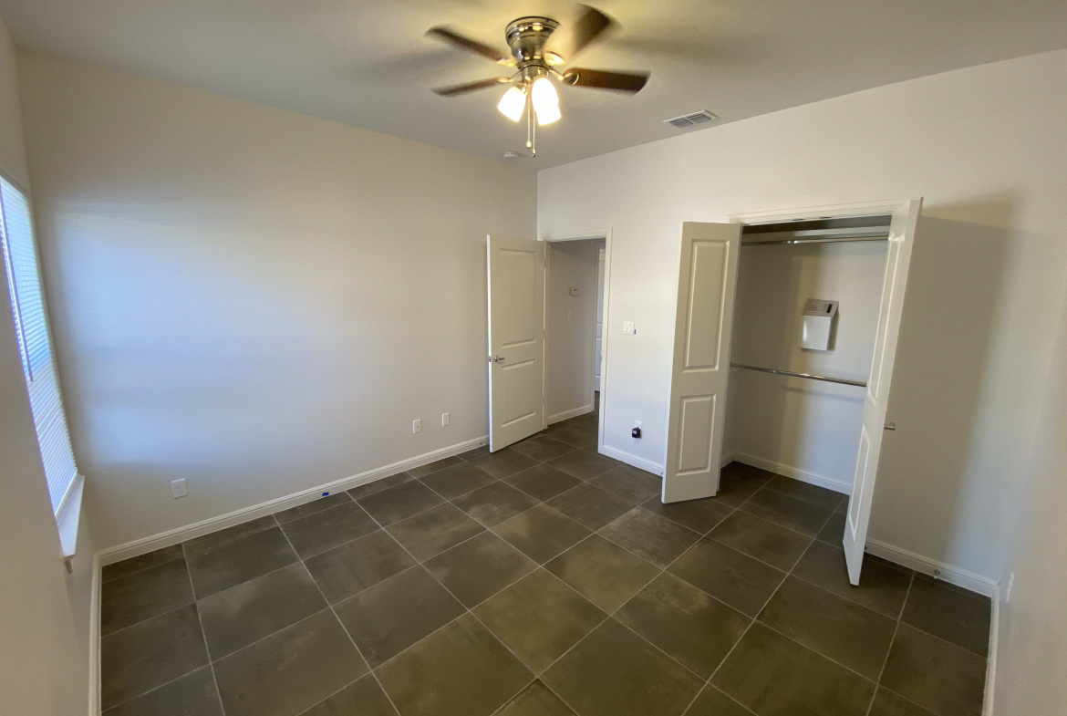 Grand Suite 2 bed MAC Apartments