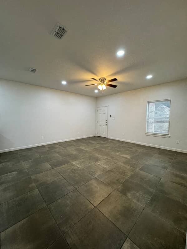 Living room with ceiling fan