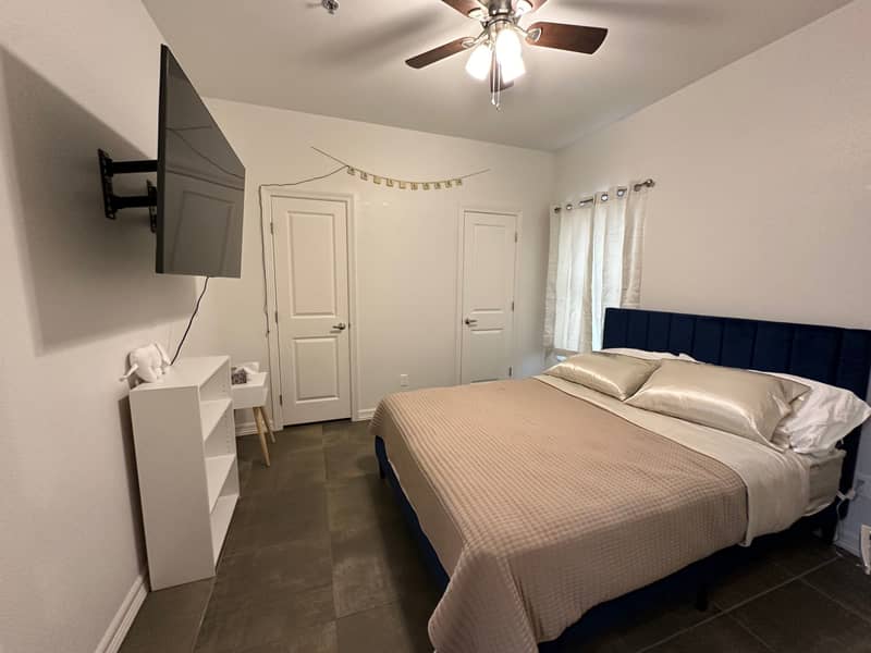 Second bedroom